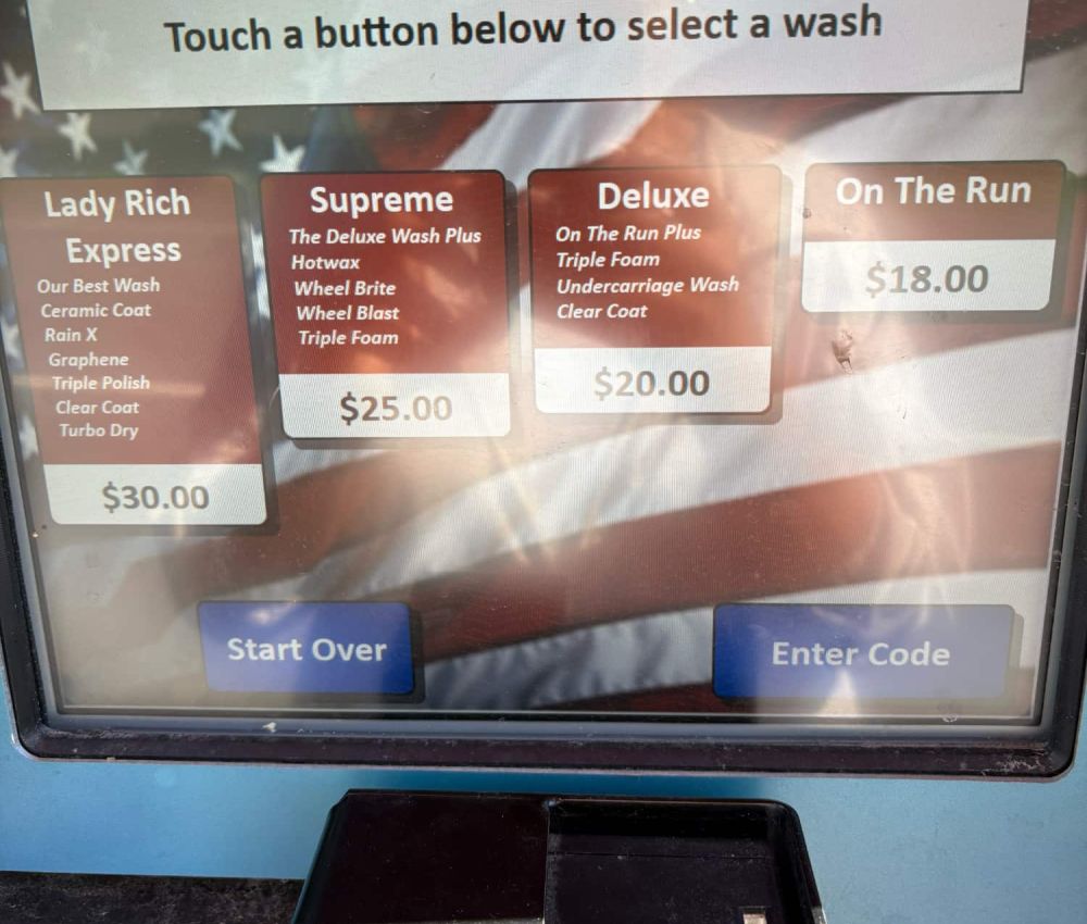 Lady rich car wash screen